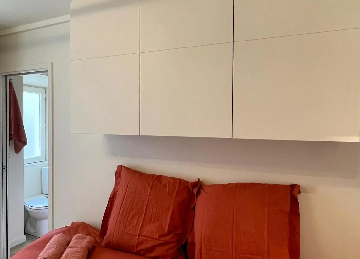 Comme Une Chambre D'Hotel Au Coeur De Lyon Frankrike